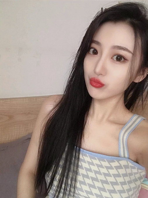 倩倩的第一张照片--香港红颜知己交友网