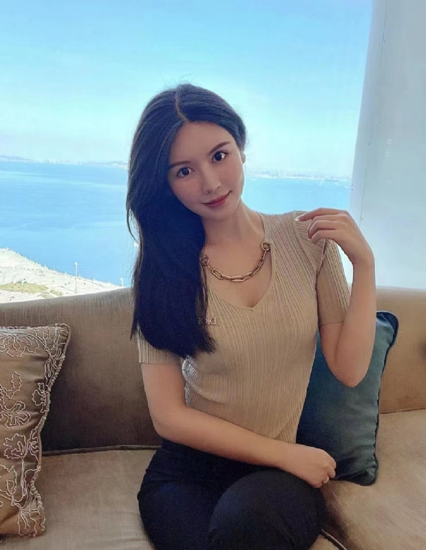 李芷晴的第一张照片--香港红颜知己交友网