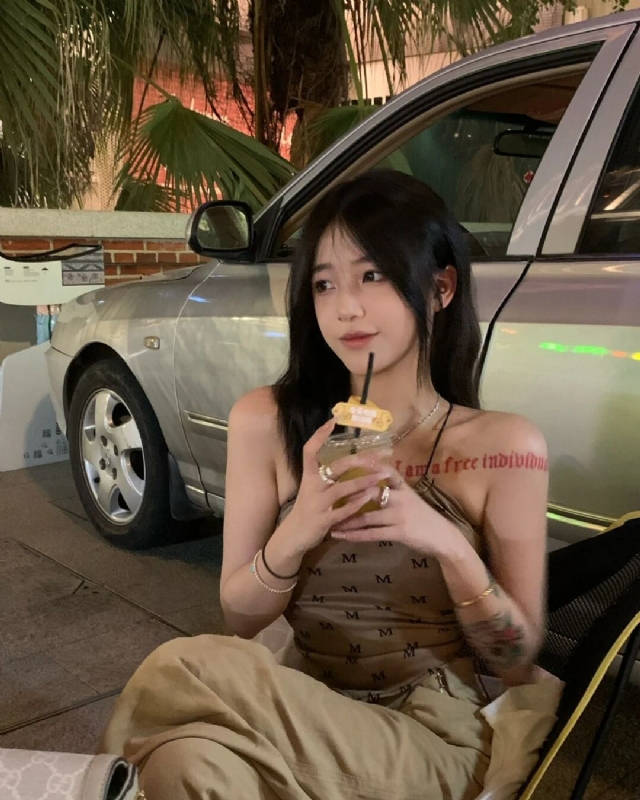 娜娜的第一张照片--香港红颜知己交友网