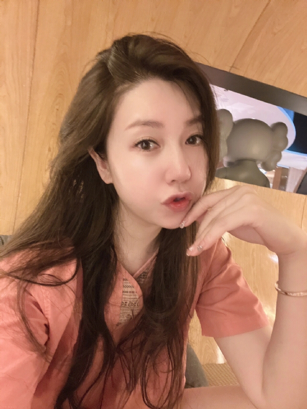 晴天的第一张照片--香港红颜知己交友网