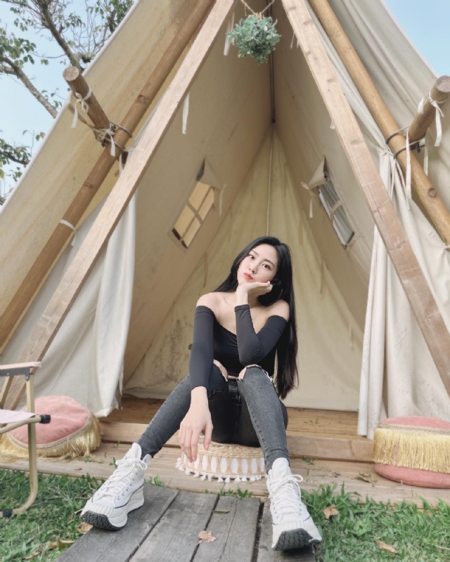 蕾蕾的第二张照片--香港红颜知己交友网